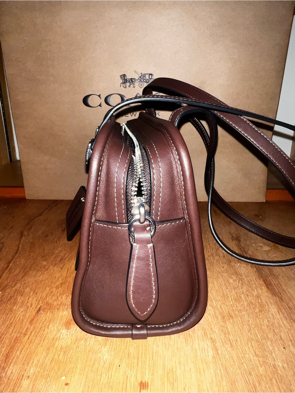 Coach Zip Swing bag Maple - Picture 4 of 10